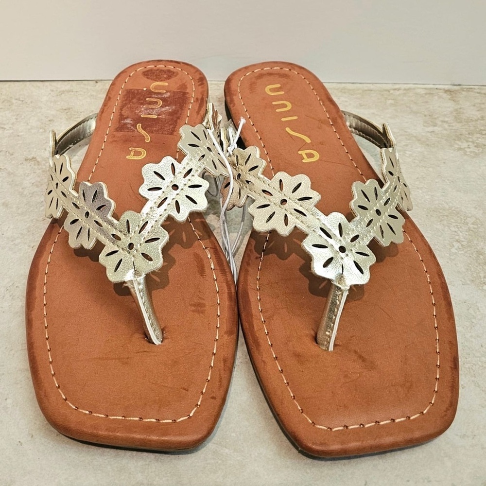 Unisa Women's Metallic Floral Sandals - Picture 2 of 3